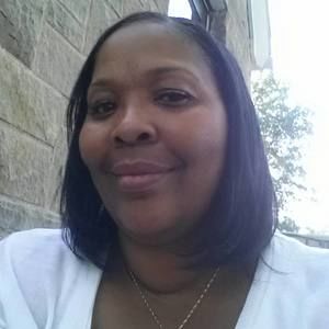 Meet your Posher, Yolanda